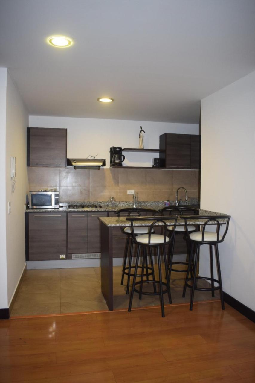 Deluxe Apartment Metroplaza 基多 外观 照片